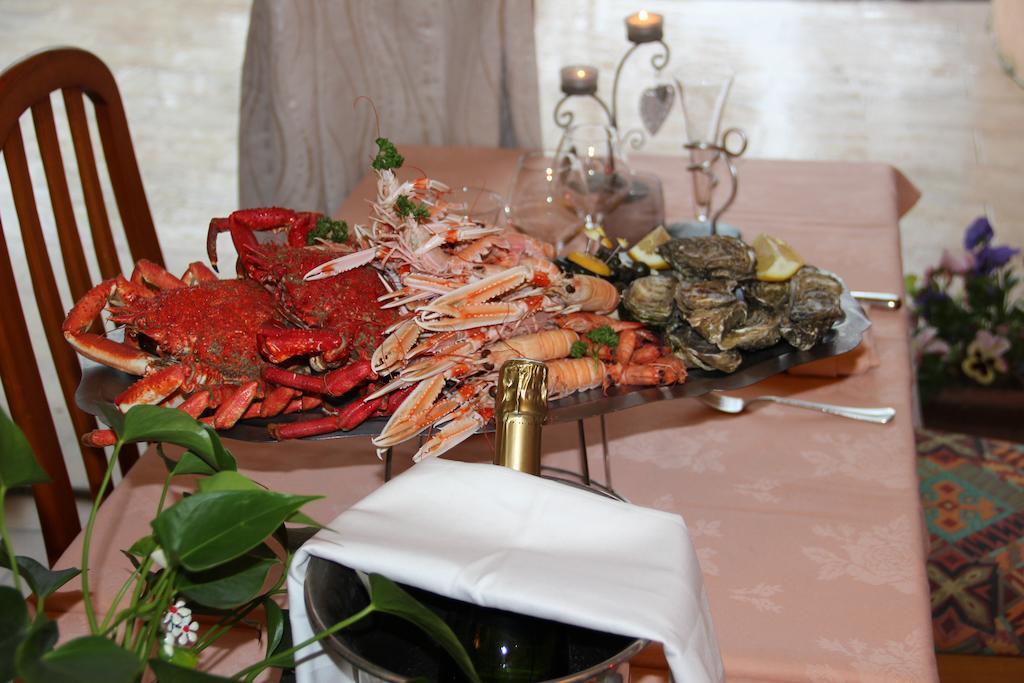Au Relais De L'Oust Ξενοδοχείο Lanouée Εξωτερικό φωτογραφία